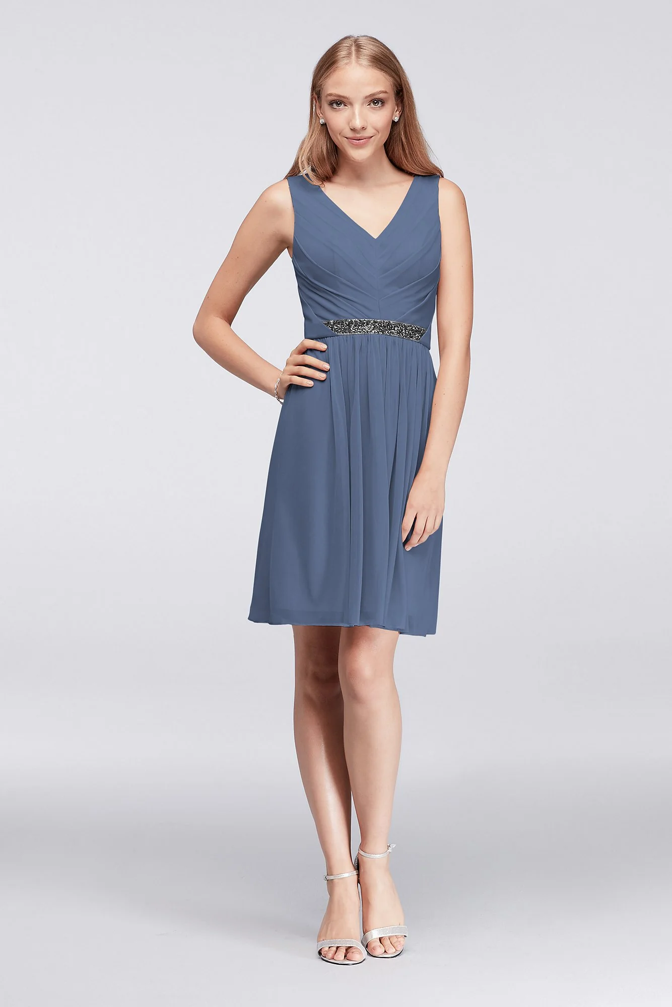 Short Mesh Dress with V-Neck and Beaded Waistband - Image 26