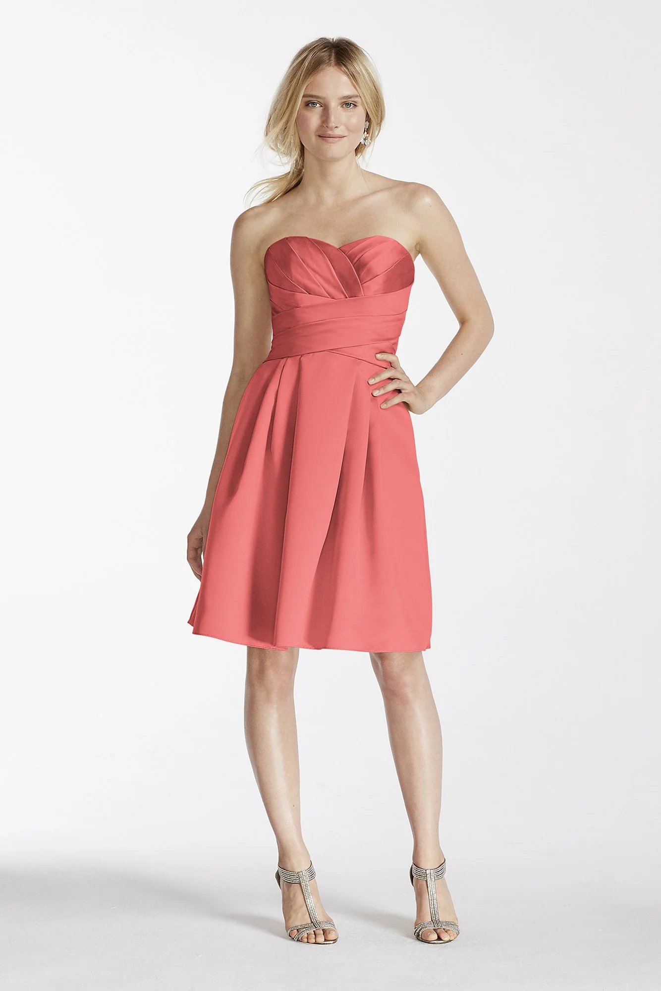 Short Strapless Satin Dress with Pockets - Image 64