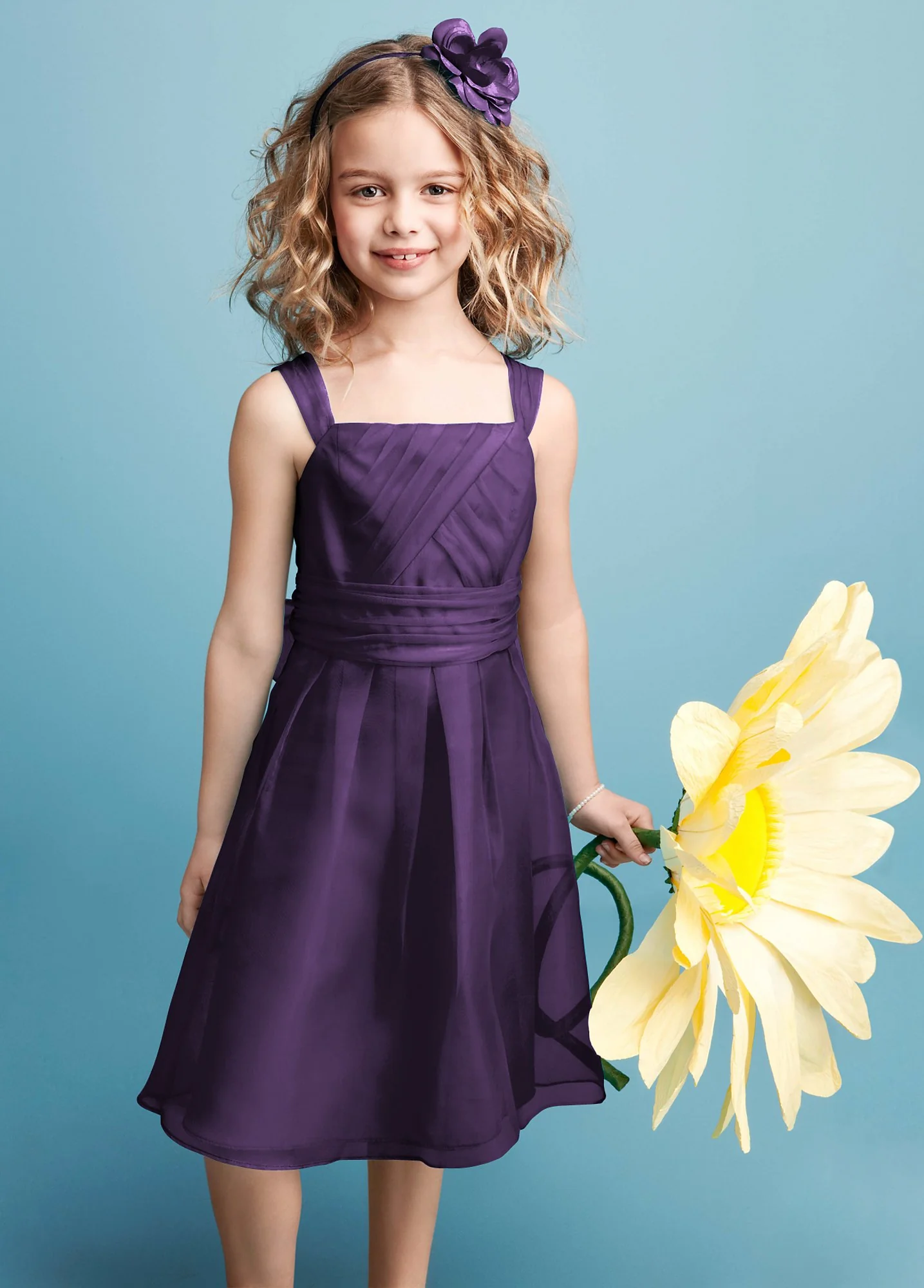 Sleeveless Organza Dress with Pleating - Image 3