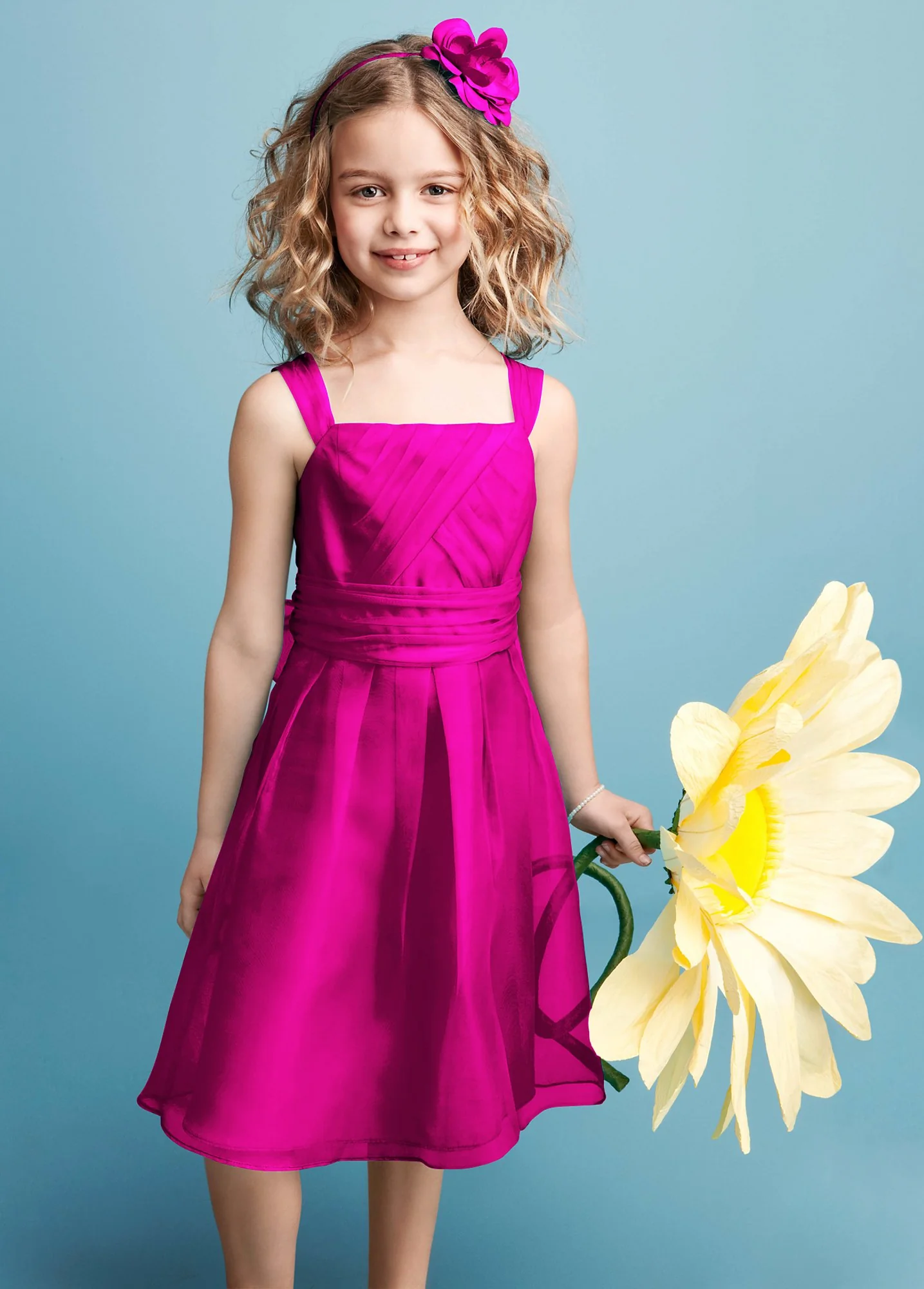 Sleeveless Organza Dress with Pleating - Image 4