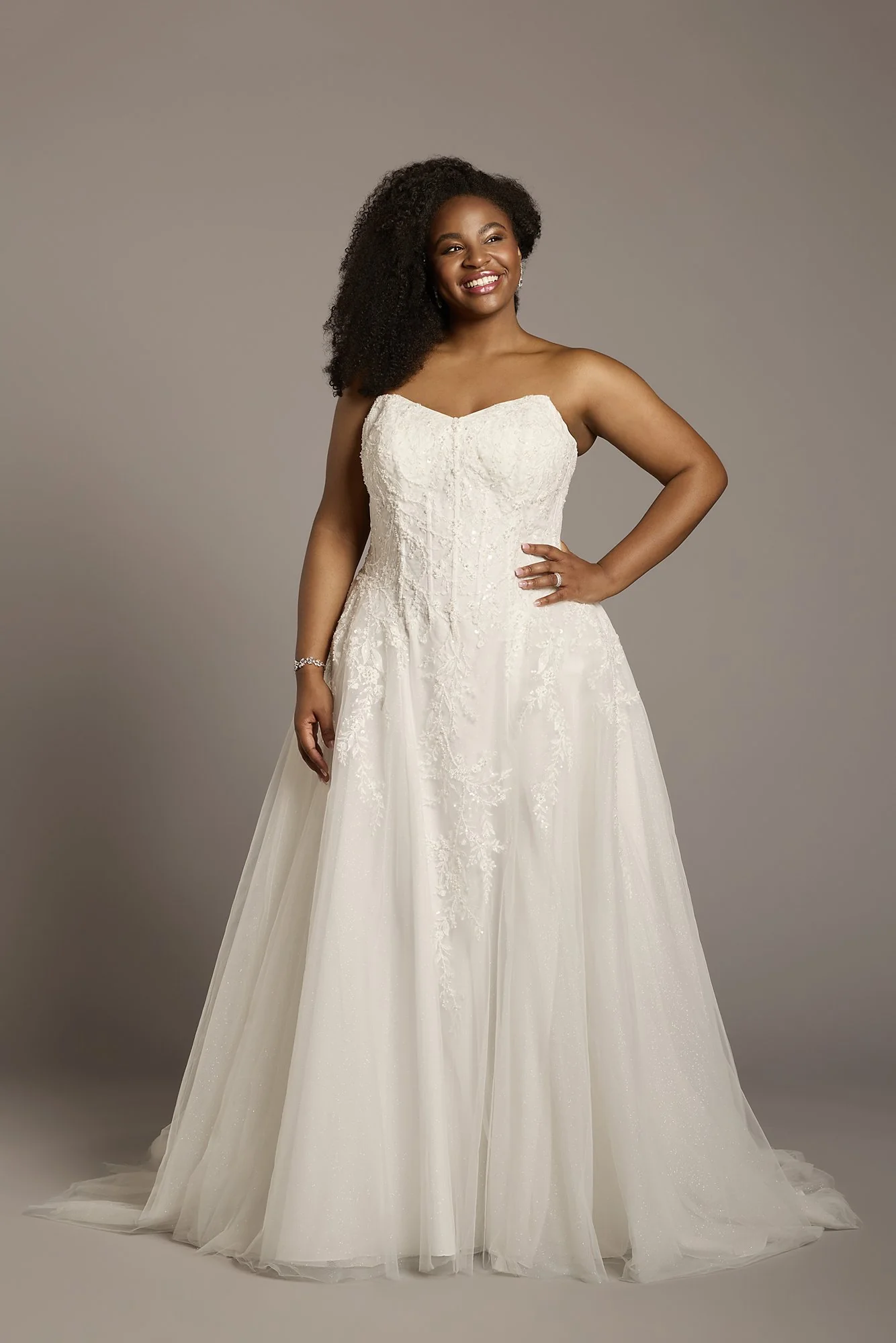 Strapless Lace Applique Basque Waist Ball Gown - Image 3