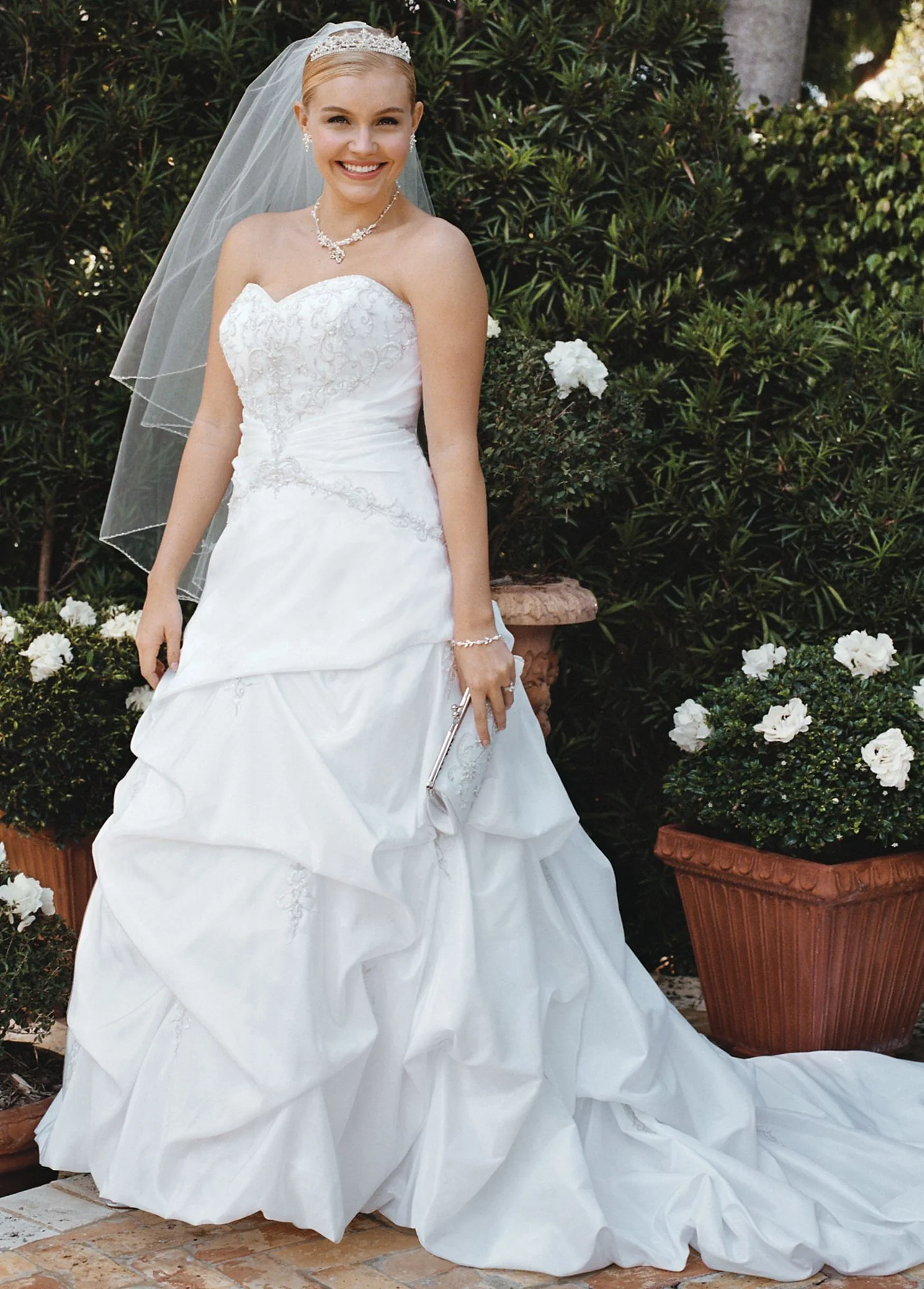 Strapless Sweetheart Taffeta Pick-up - Image 2