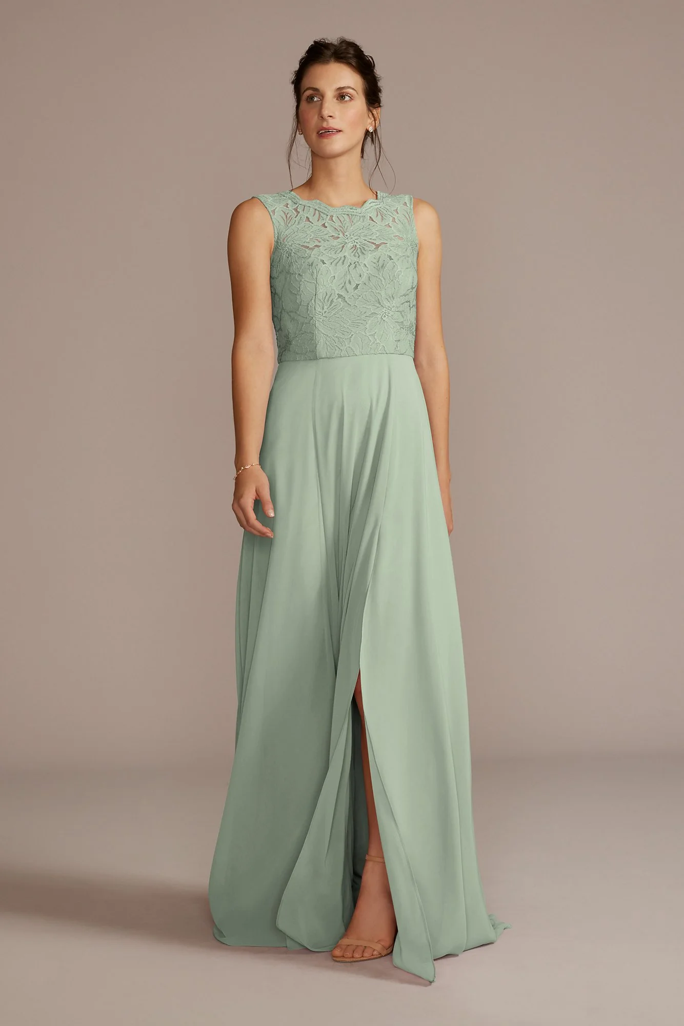 Stretch Lace Chiffon Sleeveless Bridesmaid Dress - Image 2