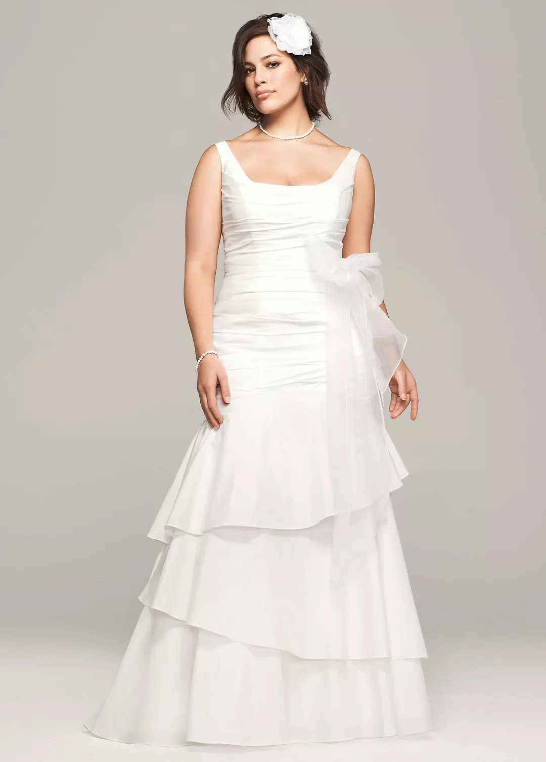 Taffeta Scoop Neck Tiered Wedding Dress