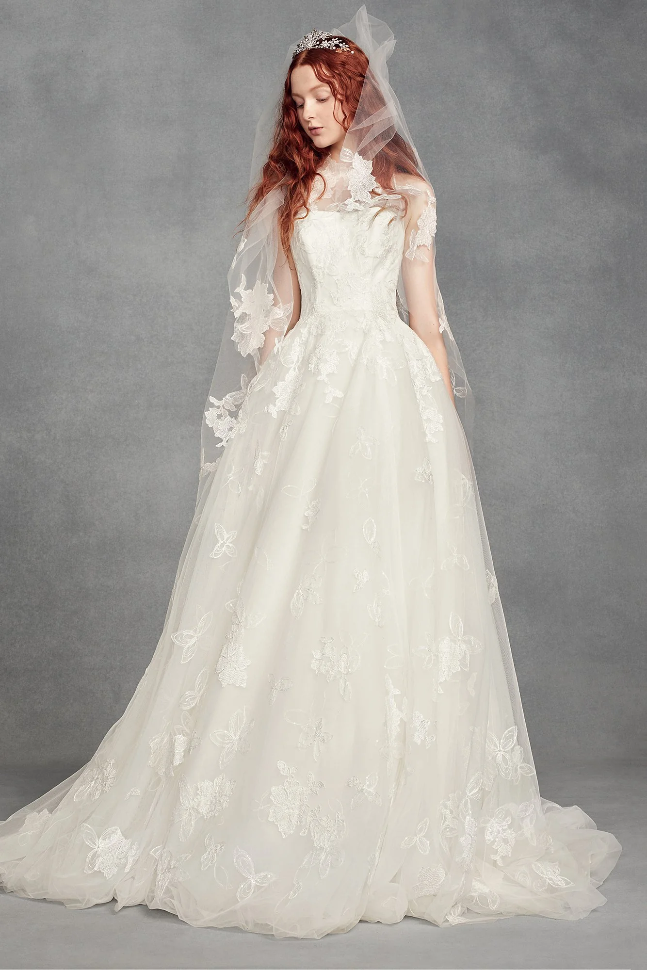 Tossed Floral Lace Applique Walking-Length Veil