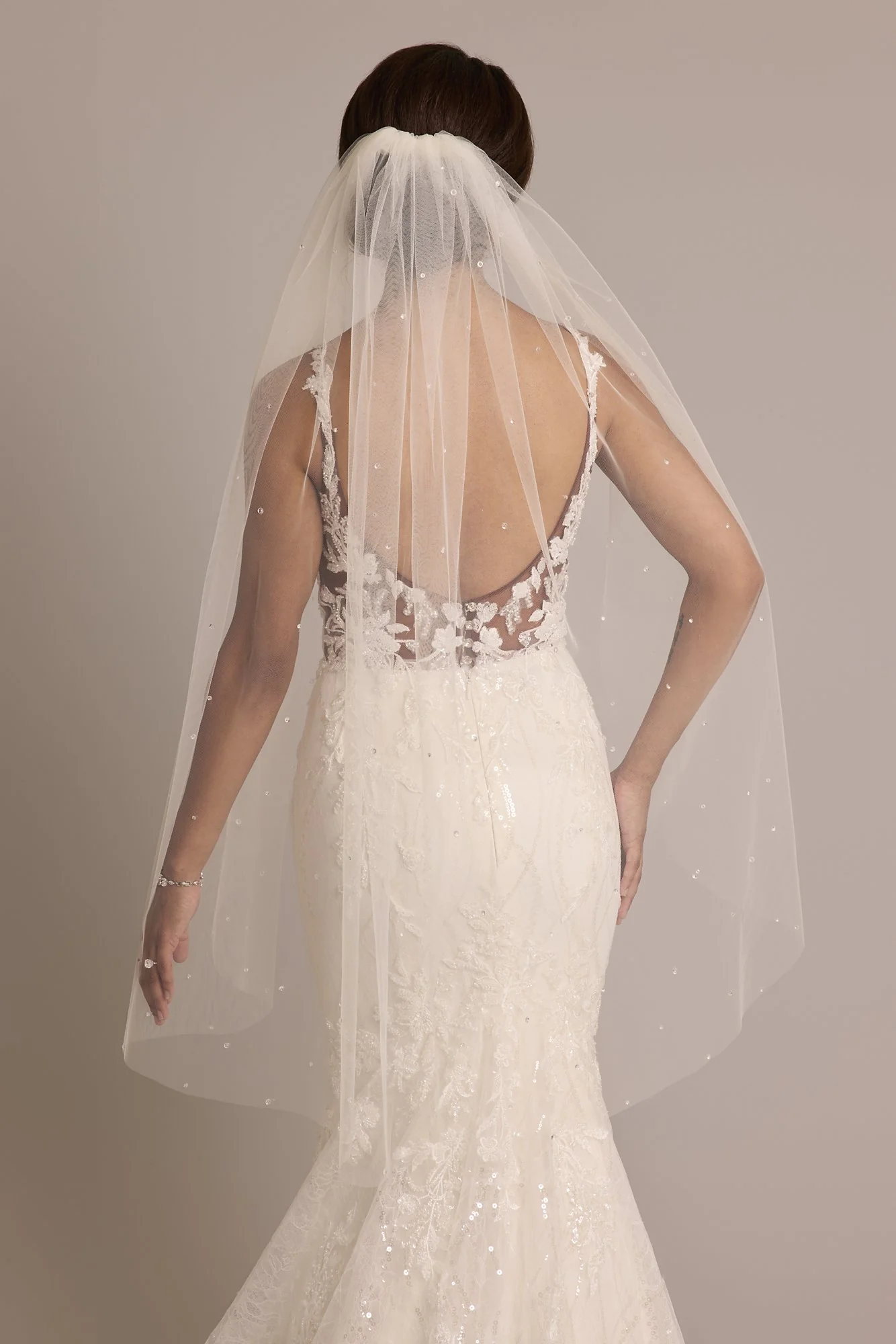 Tulle Dewdrop Stone Mid-Length Veil