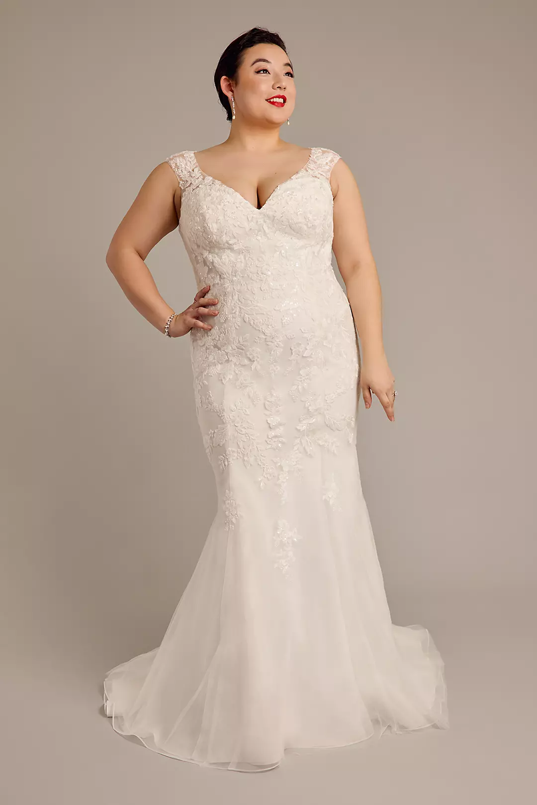 Tulle Illusion Cap Sleeve Mermaid Wedding Dress - Image 15