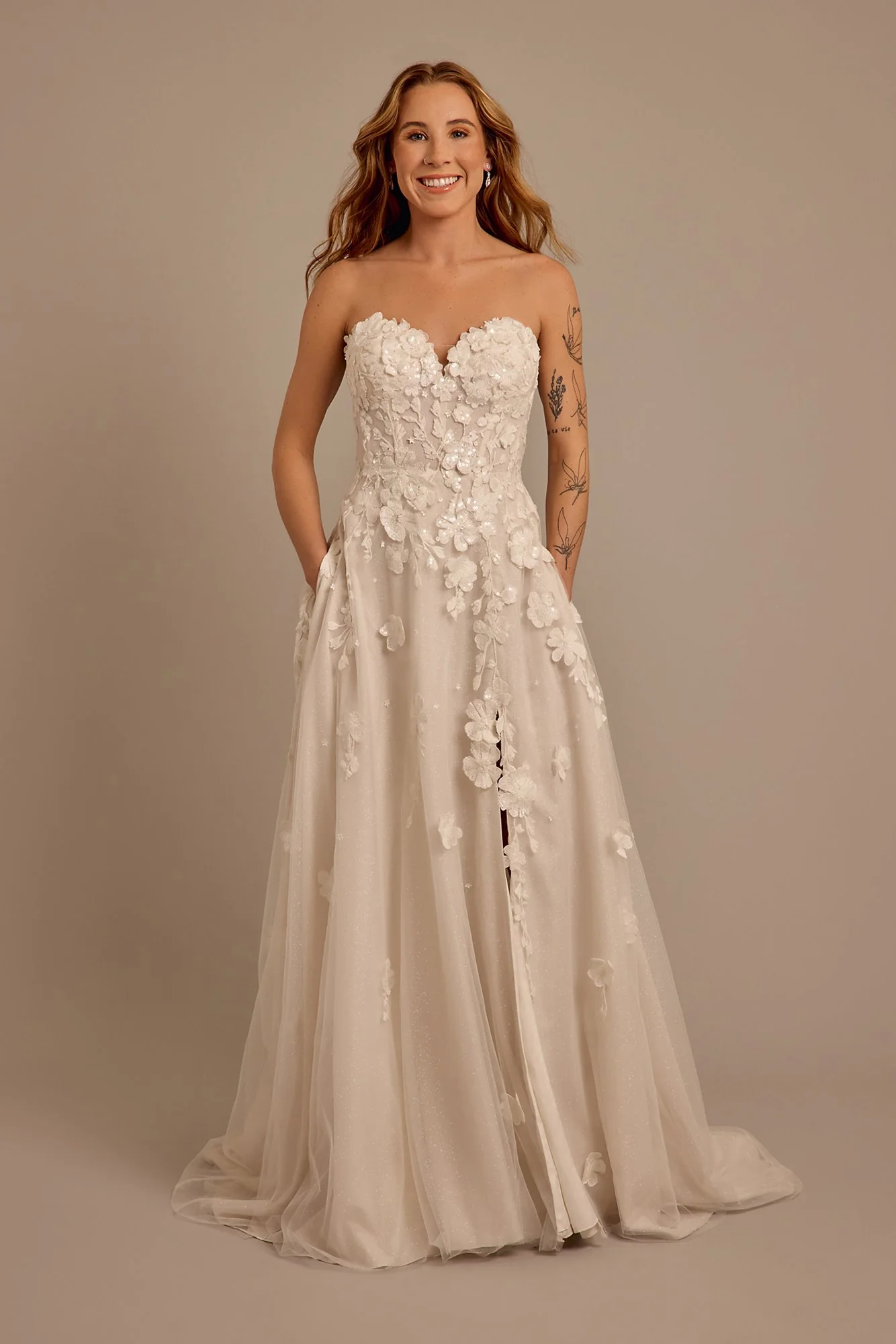 Tulle Sweetheart Wedding Dress with 3D Flowers - Image 5