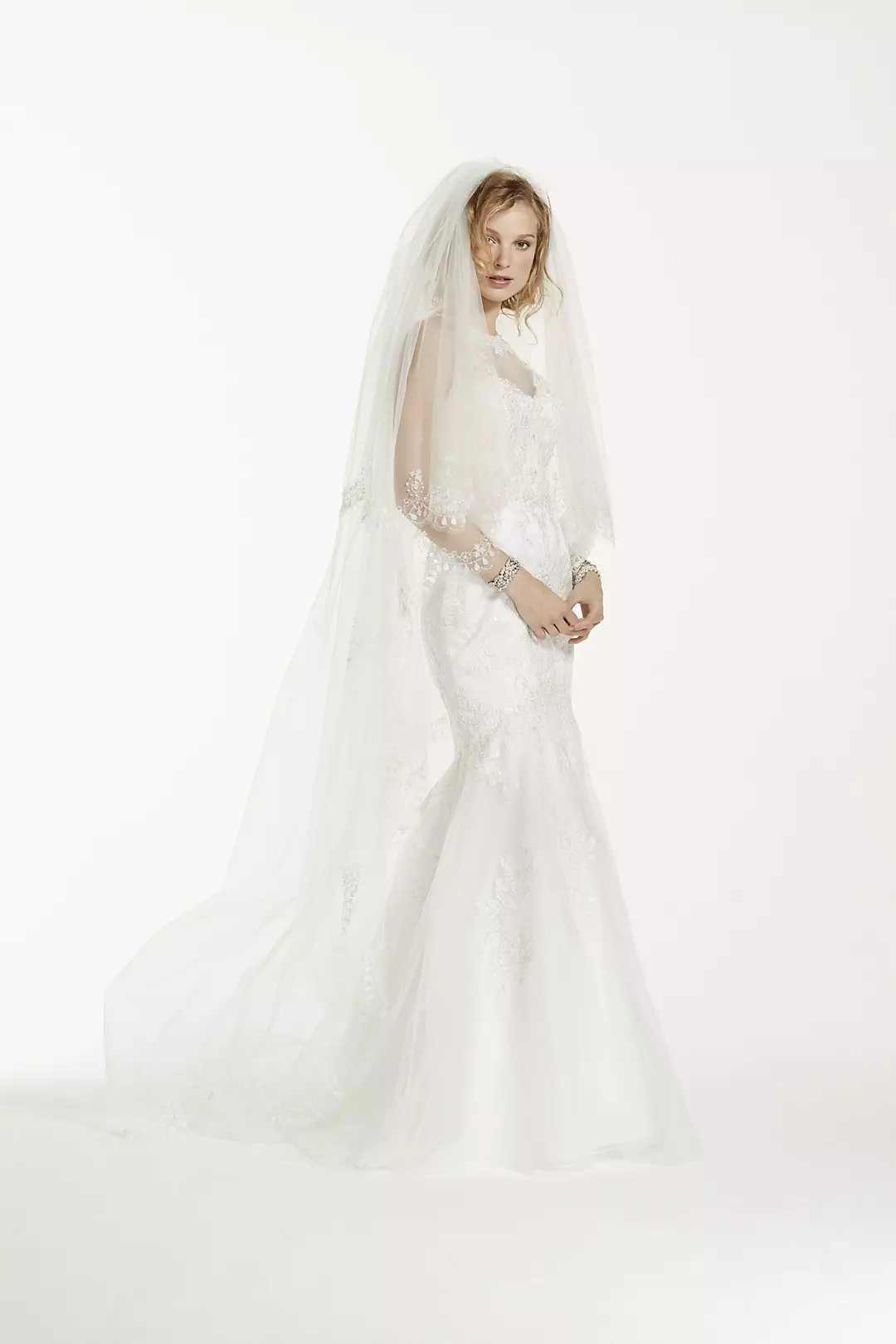 Two Tier Scallop Beaded Edge Cathedral Veil - Image 3