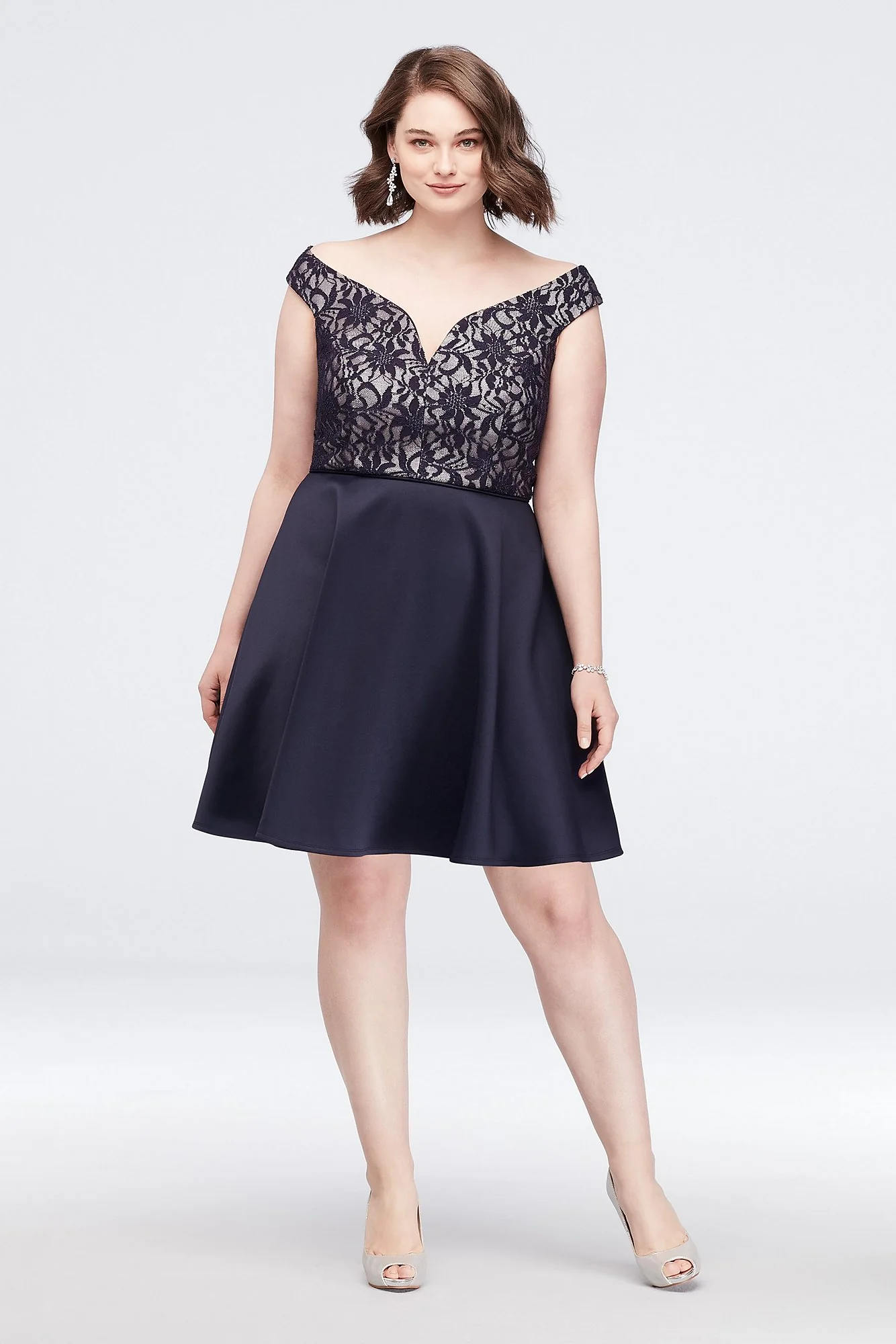 V-Neck Bonded Lace Fit-and-Flare Short Dress - Image 3