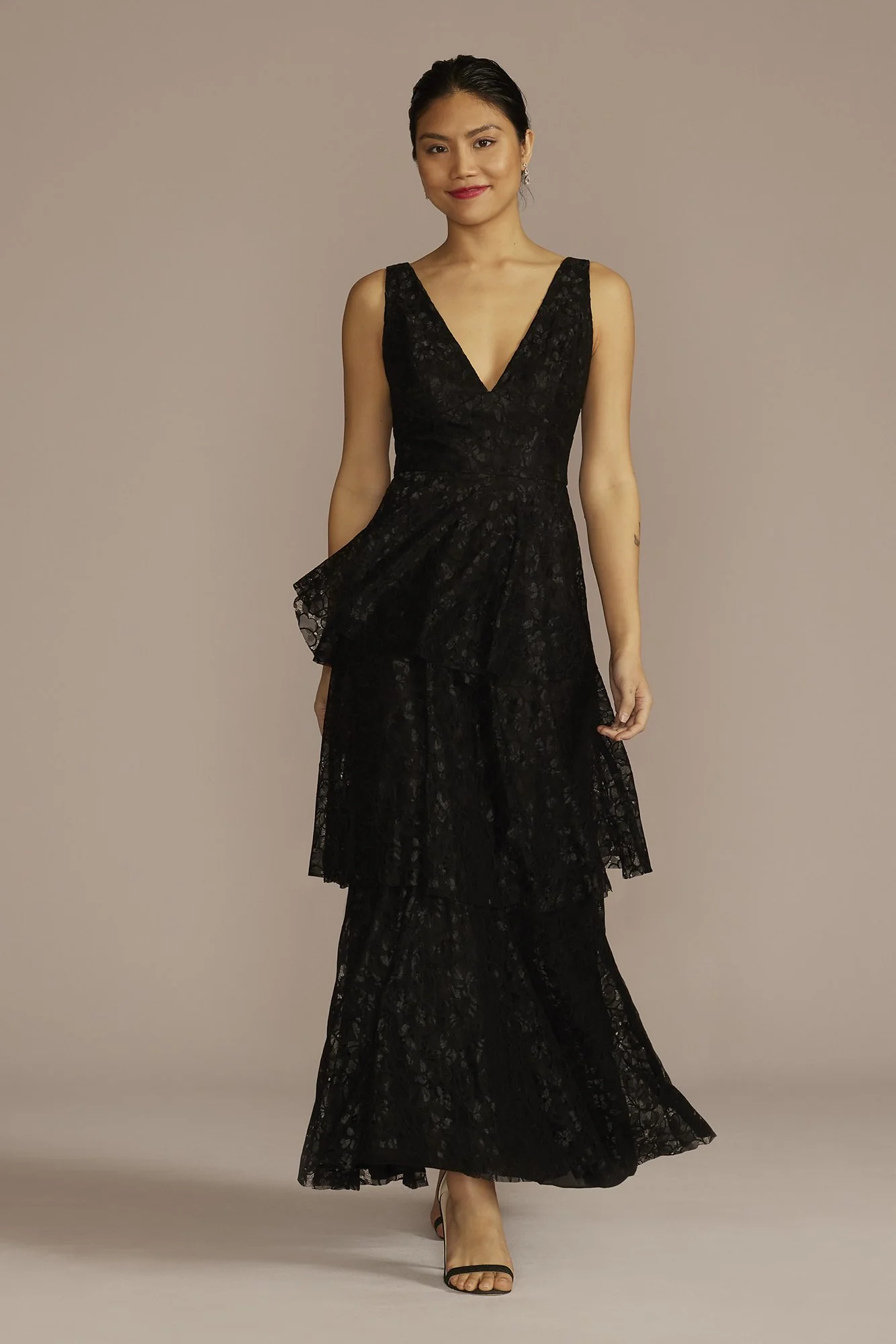 V-Neck Tiered Lace Tank Dress - Image 3