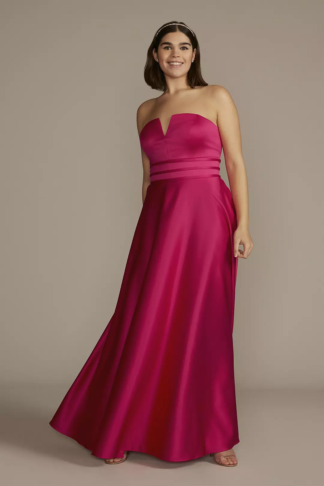V-Notch Strapless Prom Gown with Waist Detail - Image 4