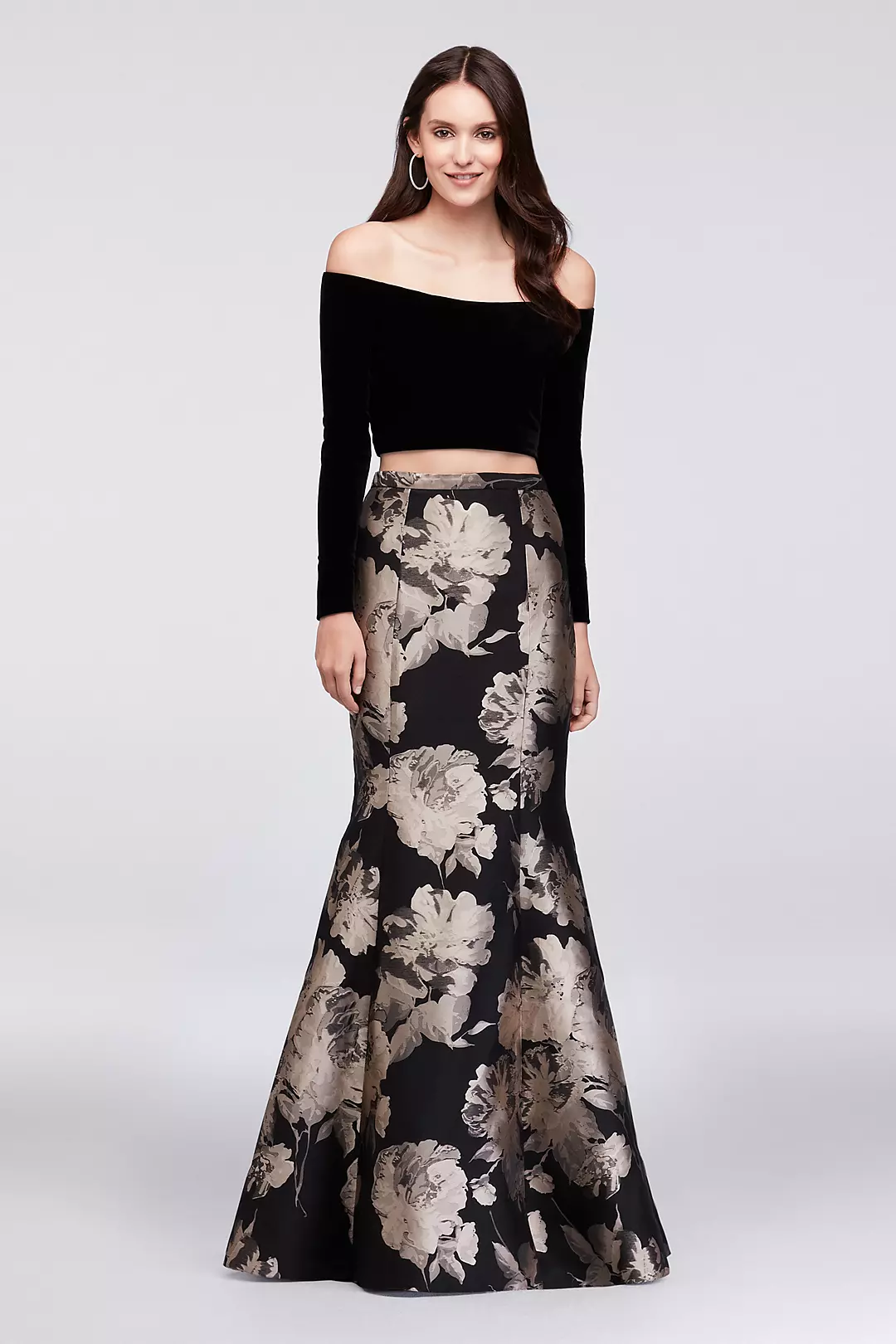 Velvet Crop Top and Brocade Mermaid Skirt Set - Image 2